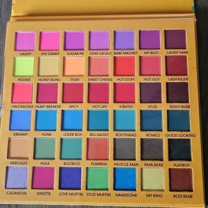 Prolux Cosmetics WOW Eyeshadow Palette Pop Art Makeup Palette 42 Pan NEW NO BOX